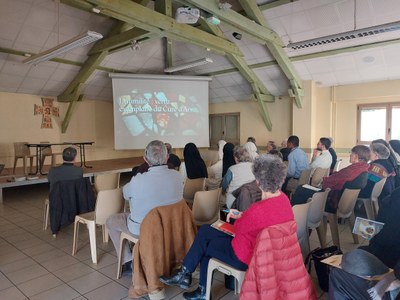 1  Diffusion d'un documentaire sur les personnes et communautés qui font vivre le  Sanctuaire d'Ars aujourd'hui