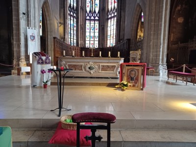 2023 04 03 Relique Bourg Notre Dame (3)