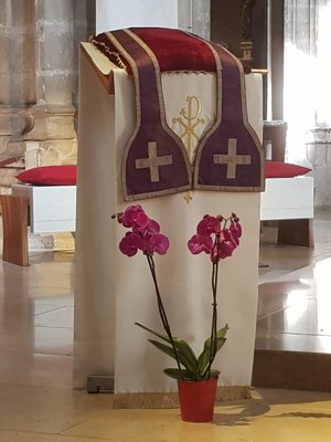 2023 04 03 Relique Bourg Notre Dame (6)