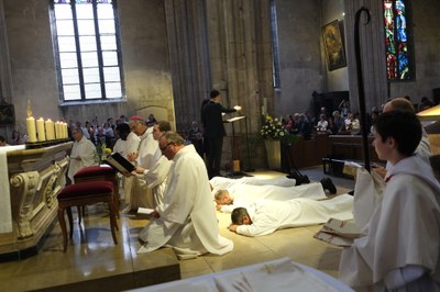 Ordination disconale (240)