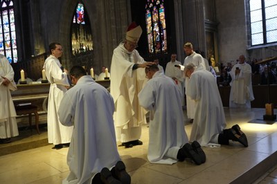 Ordination disconale (253)