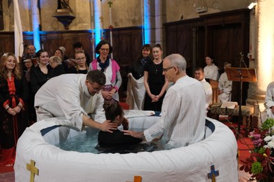 Veillee Pascal Amberieu 2024 Baptemes (191)