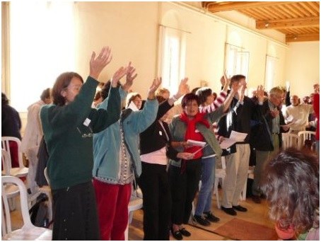 Temps de prière au cours du weekend diocésain de notre diocèse